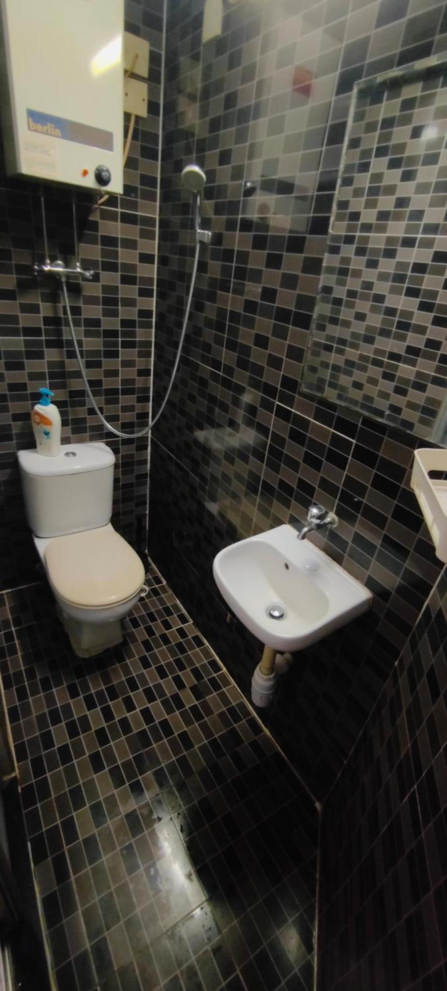 Four Seasons Hostel Хонконг Екстериор снимка